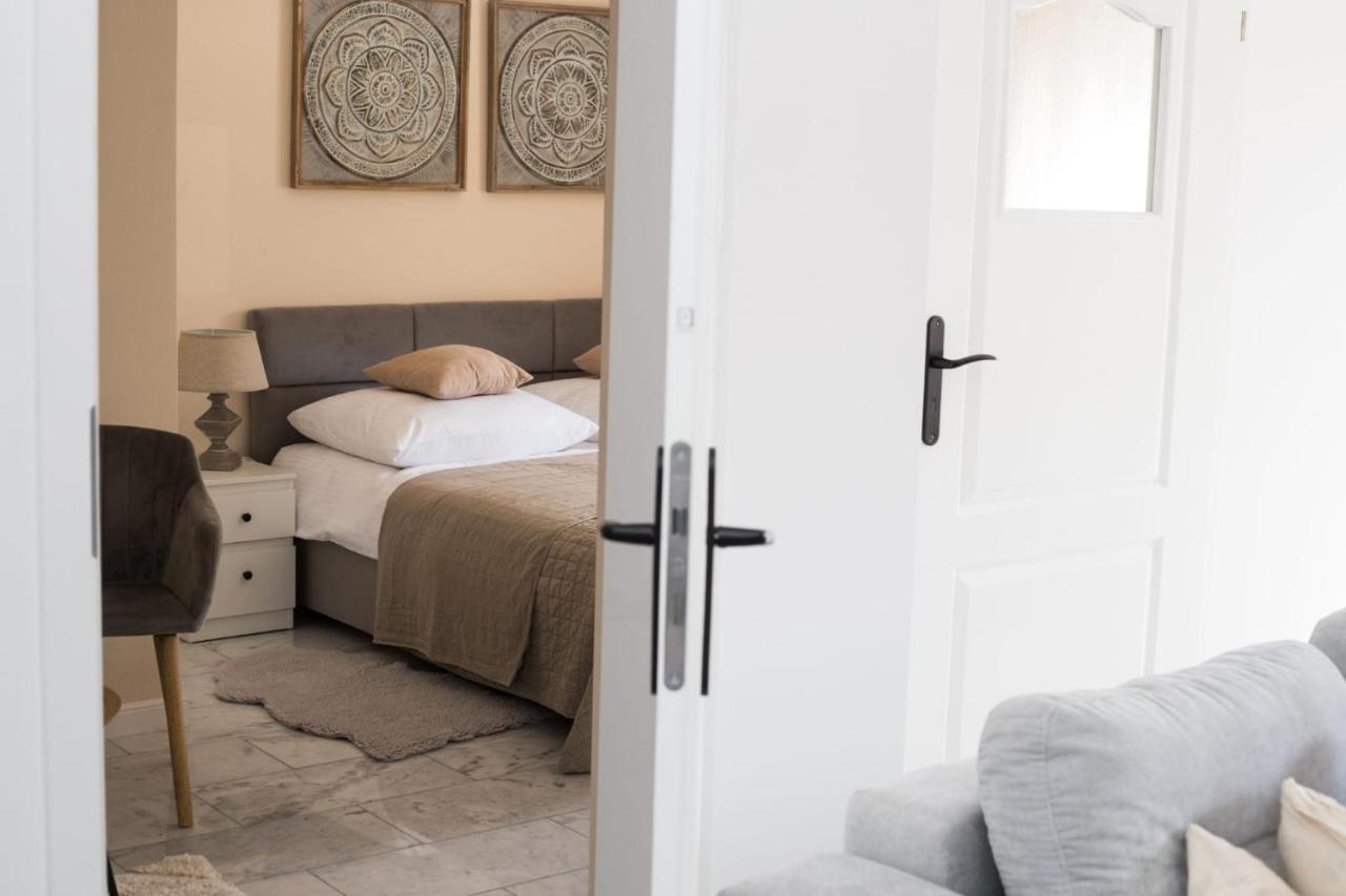Apartament Mietowy Rumianek Lwowek Luaran gambar
